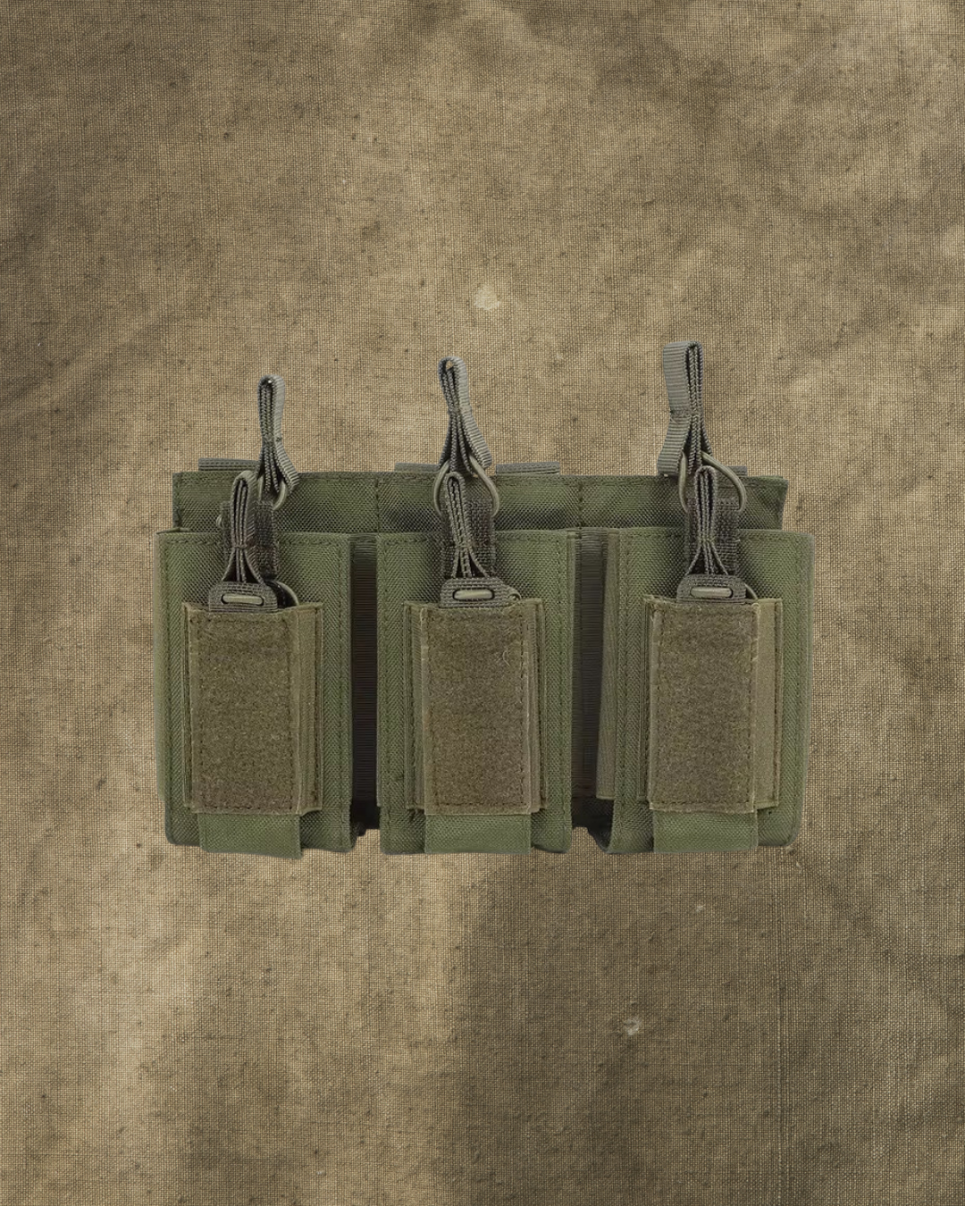 Portacargador triple